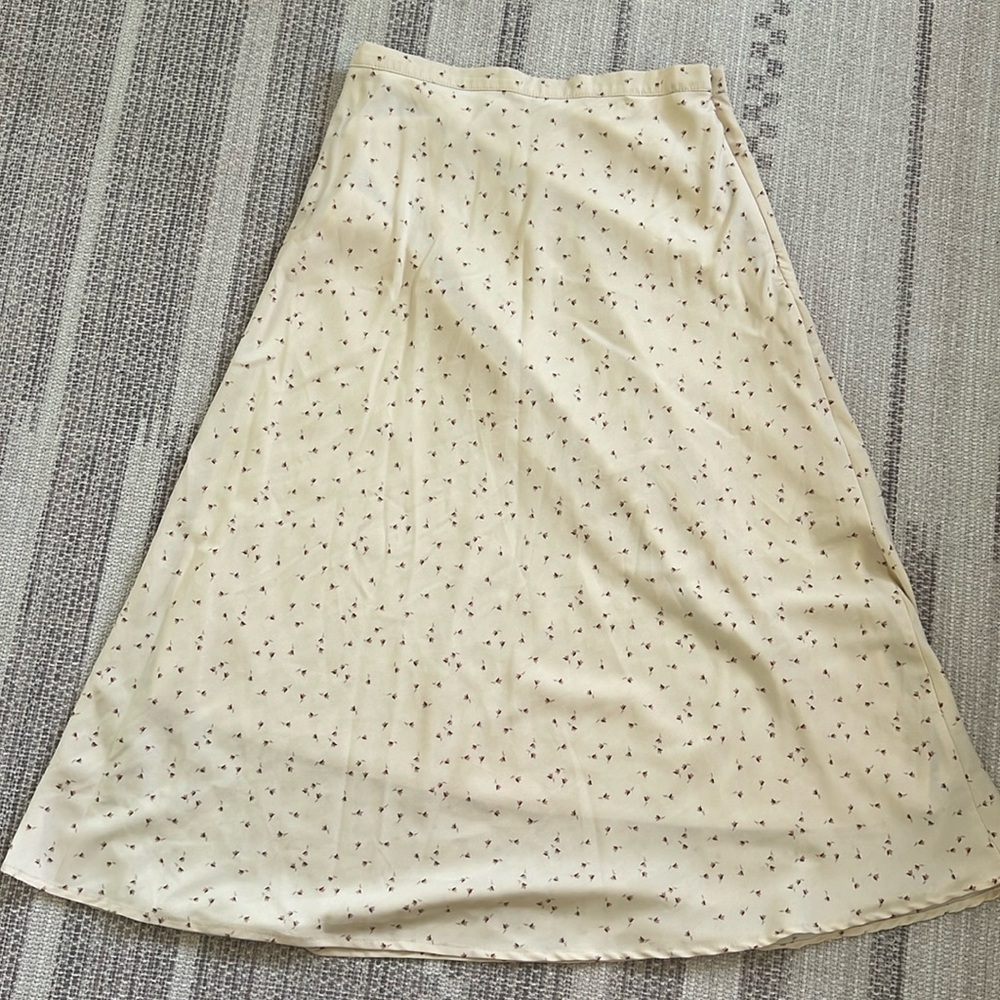 Floral print high waisted midi skirt